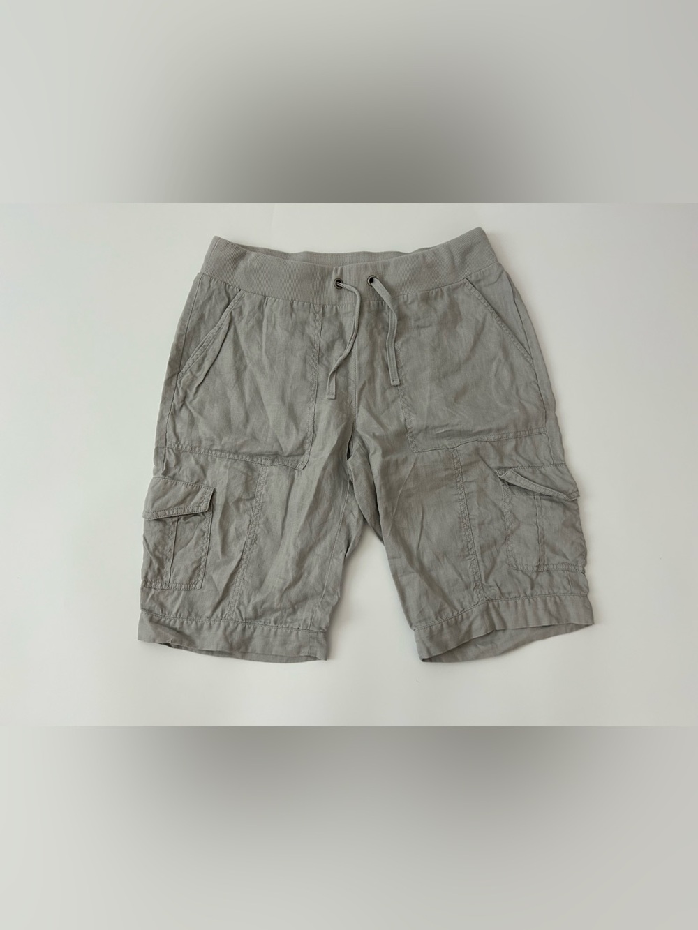 Eileen Fisher Organic Linen Bermuda Cargo Shorts
Drawstring
Grey
XS
$148
Comfy